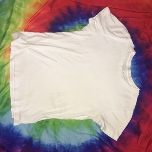 Plain white tee shirt